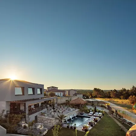 Merapi Sveti Lovreč Pazenatički