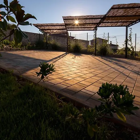 Merapi Sveti Lovreč Pazenatički