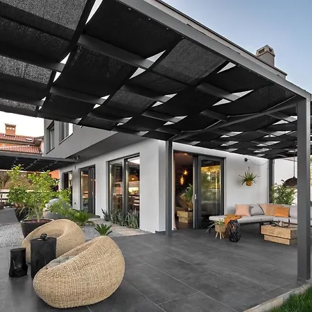 Merapi * Sveti Lovreč Pazenatički